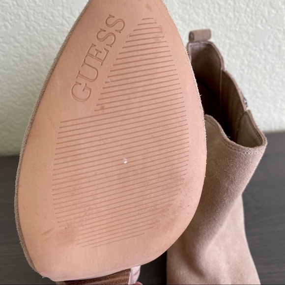 NWOT Beige Guess Booties - Picture 7 of 10